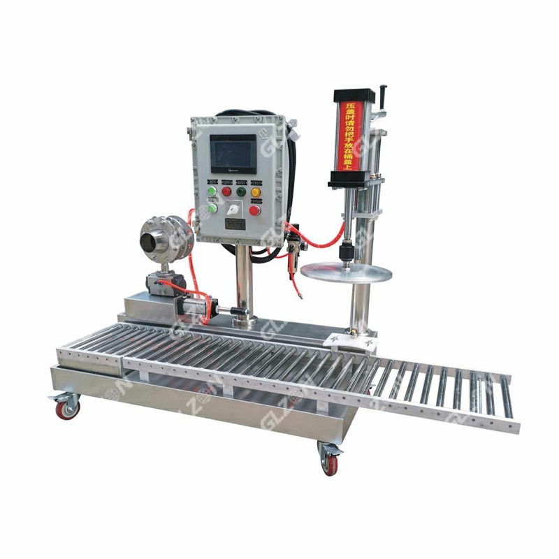 液體灌裝機(jī),稱重灌裝機(jī),定量灌裝機(jī) 液體灌裝機(jī),稱重灌裝機(jī),定量灌裝機(jī)